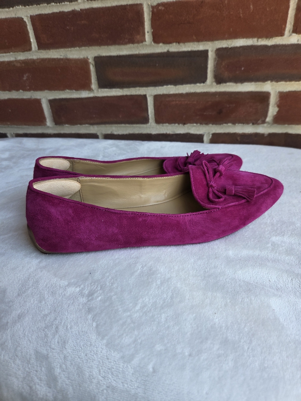 Talbots Fuchsia Suede Tassel Loafers Flats Women's Size 9AA Pointed Toe - Picture 8 of 11